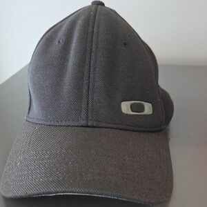 Oakley Dark Gray Fitted Cap with Silver Logo